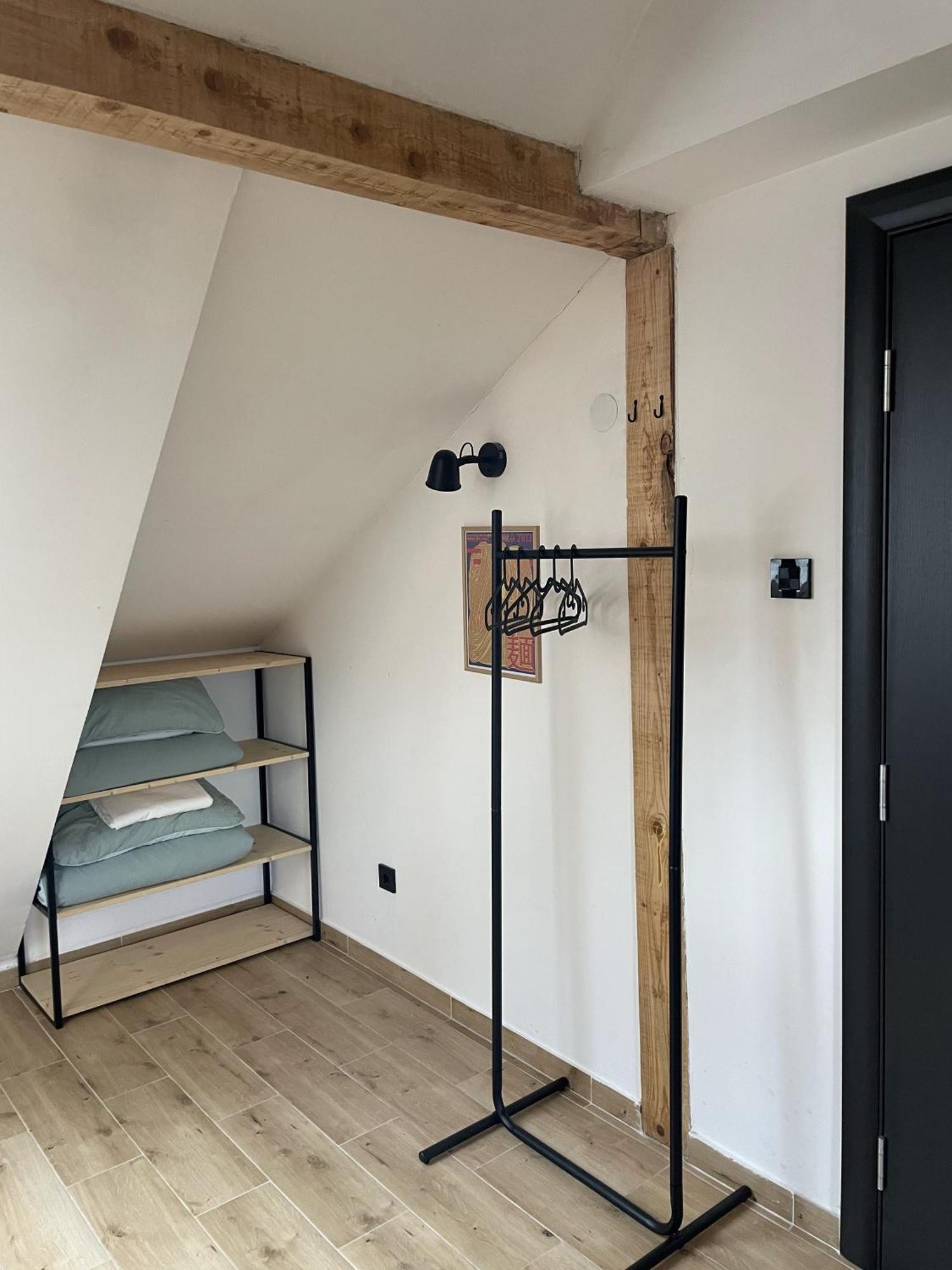 Montana Hotel Lisina Eksteriør billede